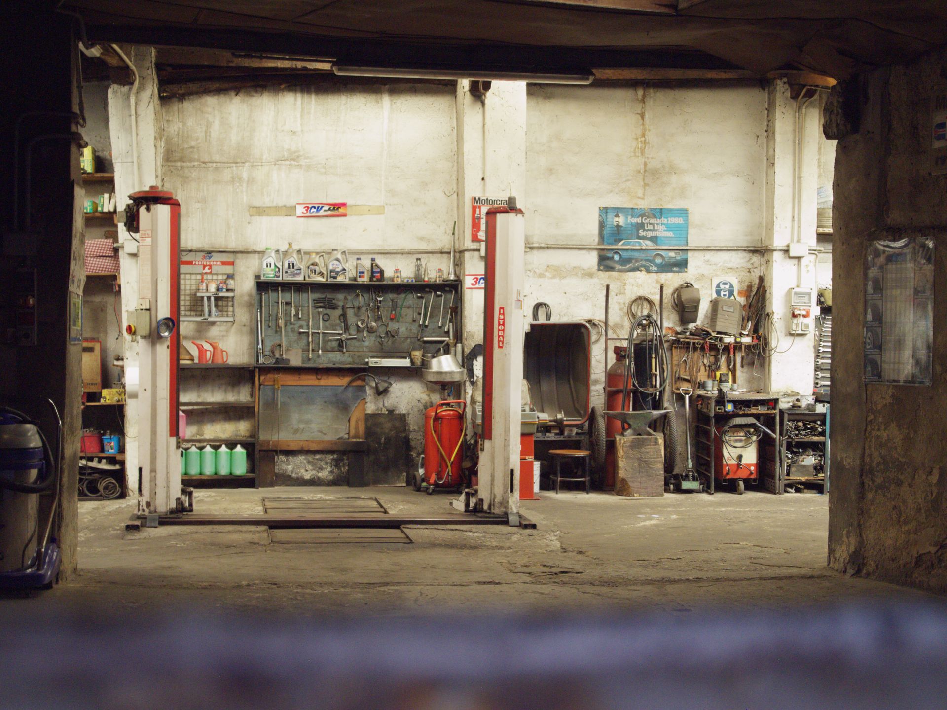 Instalaciones del taller Precision Auto